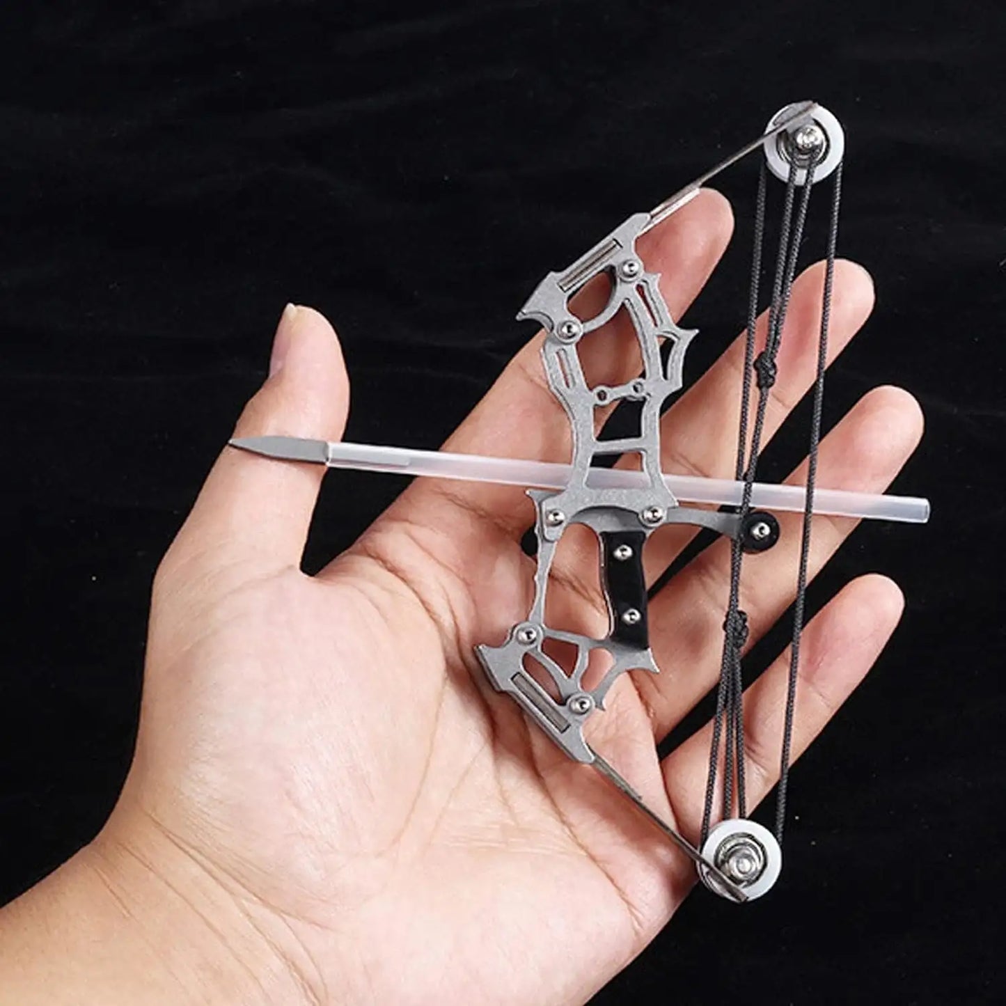 Mini Archery Toy for Indoor And Outdoor Use